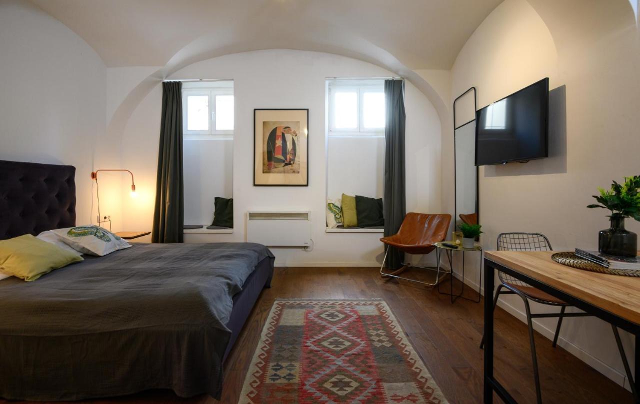 זאגרב Swanky Old Town Apartment מראה חיצוני תמונה