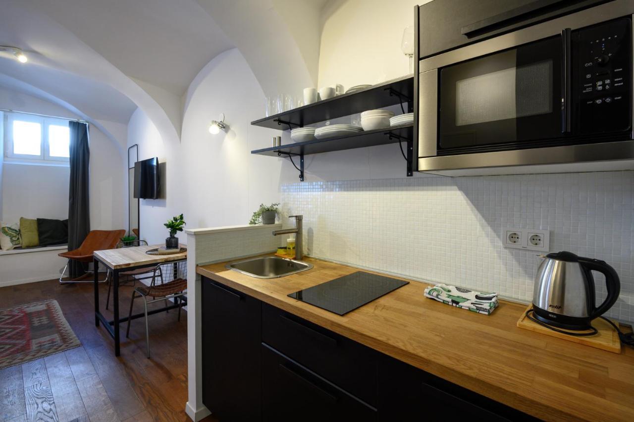 זאגרב Swanky Old Town Apartment מראה חיצוני תמונה